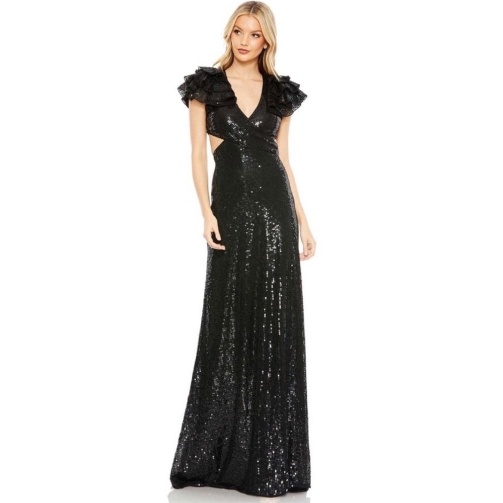 NWT MAC DUGGAL 10829 Sequin
Ruffled Cut Out Lace Up Gown in Black Sz 2 $598
